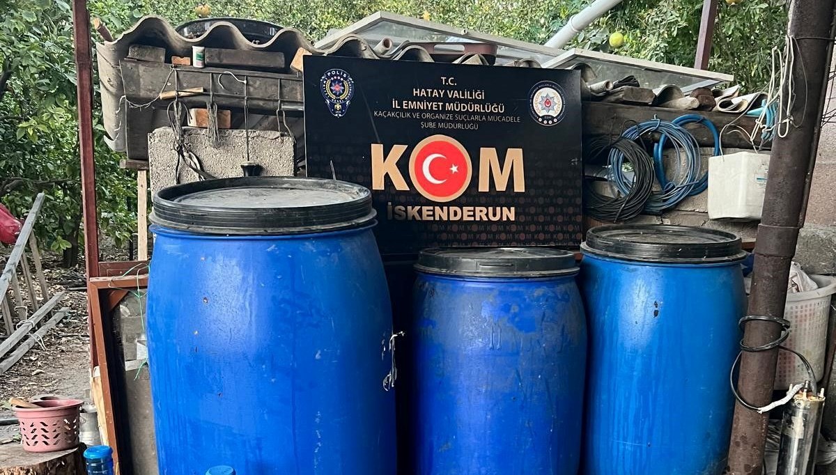 hatayda sahte icki operasyonu iki kisi gozaltina alindi O9kJsaTn