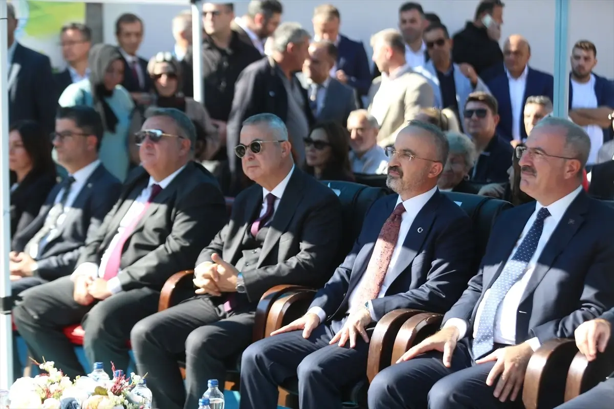 bulent turan birligimizi korumak hepimizin gorevi SrcdSDyr