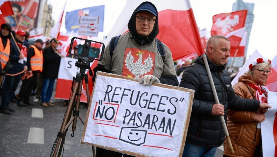 polonyada gocmen karsiti eylem tusktan kurtulmaliyiz IQMiu6Ig.jpg
